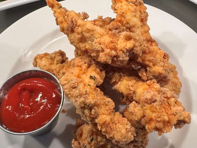 HOUSE-MADE CHICKEN FINGERS